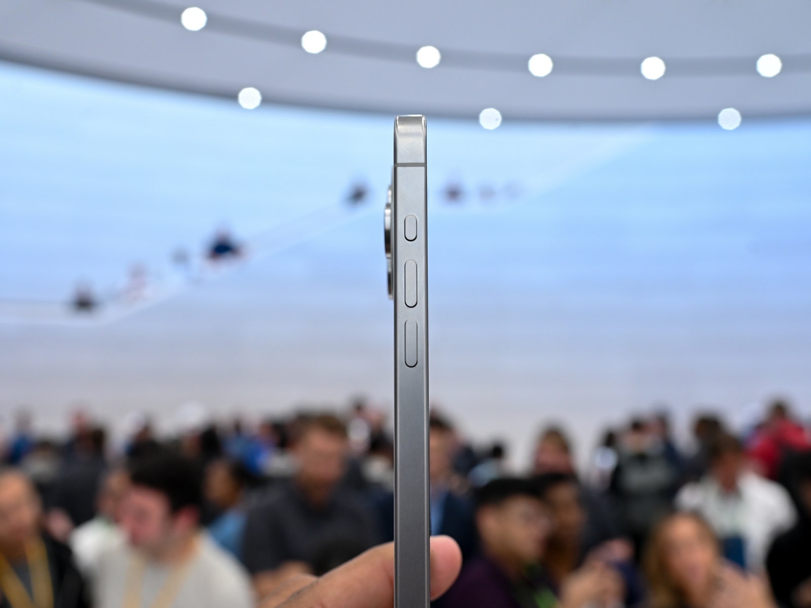 Closeup of the titanium frame on the iPhone 15 Pro